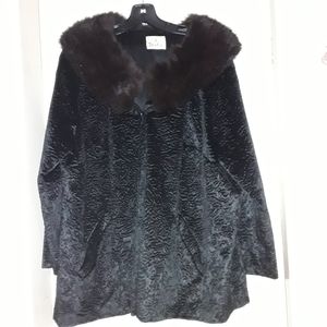 Vintage Black Coat with Fur Collar 1950s Large